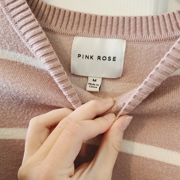 Light Mauve and White Striped Sweater - Picture 2 of 2